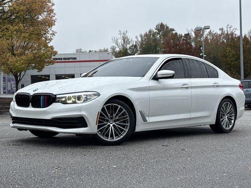 2020 BMW 540 540i