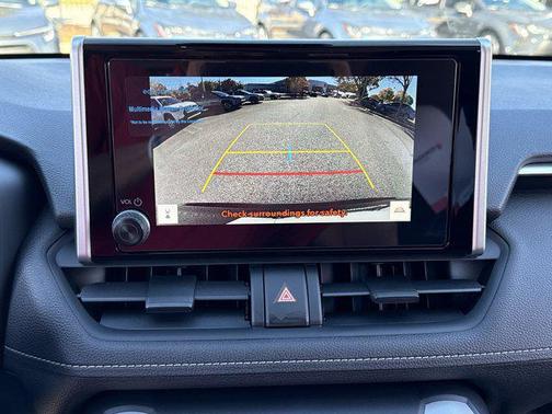 2025 Toyota RAV4 Hybrid SE