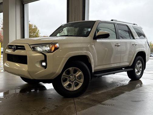 2022 Toyota 4Runner SR5