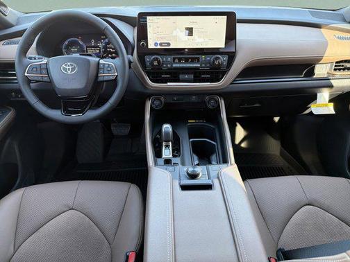 2026 Toyota Grand Highlander Hybrid Limited MAX