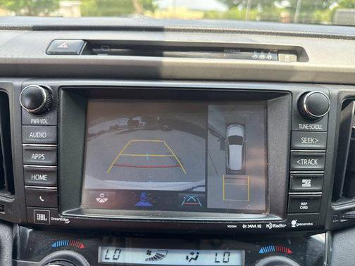 2017 Toyota RAV4 Platinum