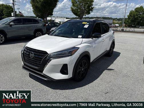 2021 Nissan Kicks SR