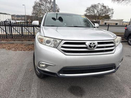 2013 Toyota Highlander SE