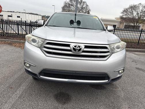 2013 Toyota Highlander SE