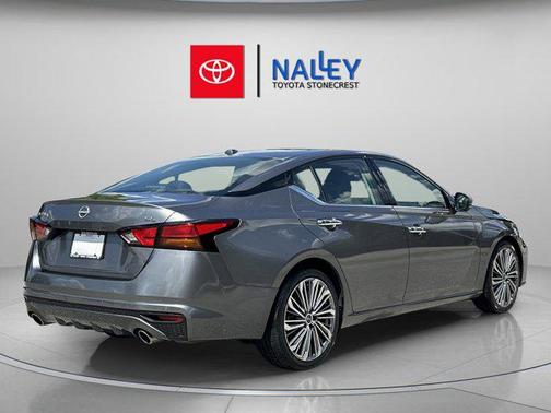 2023 Nissan Altima 2.5 SL