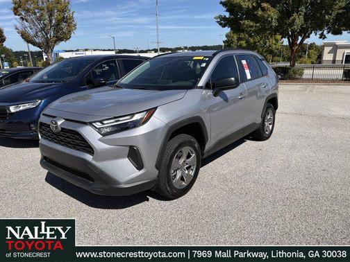 2025 Toyota RAV4 Hybrid SE