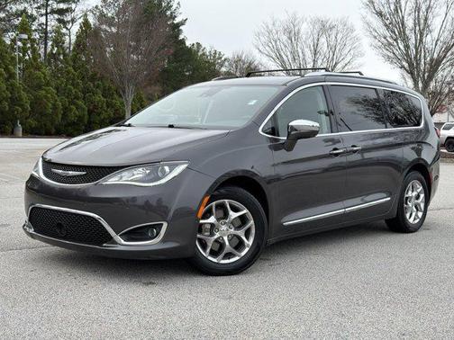 2017 Chrysler Pacifica Limited