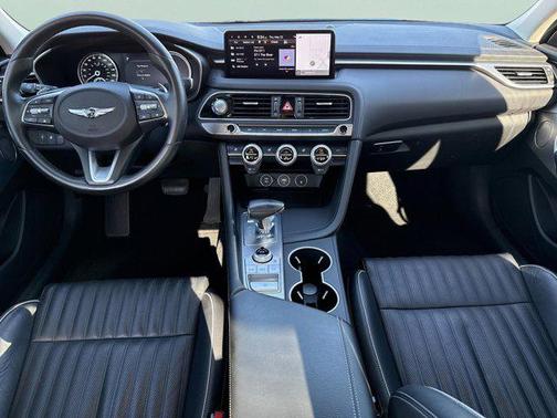 2022 Genesis G70 2.0T AWD