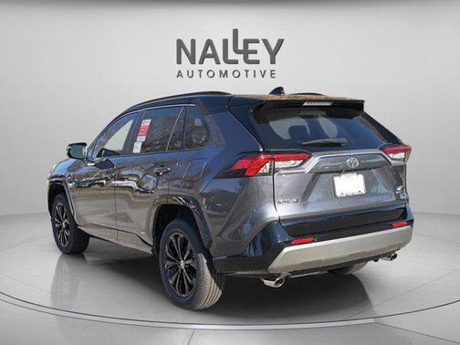 2025 Toyota RAV4 Hybrid SE