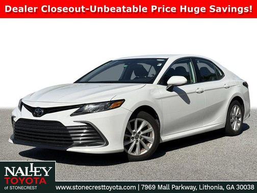 2024 Toyota Camry LE