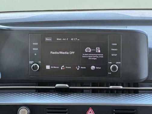 2023 Kia Carnival LX