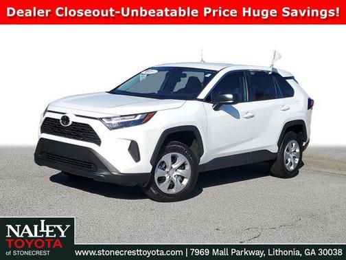2024 Toyota RAV4 LE