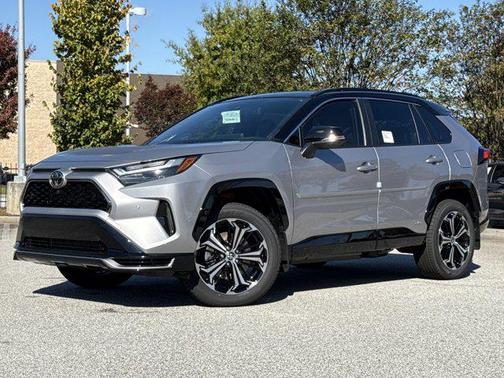 2025 Toyota RAV4 Hybrid SE