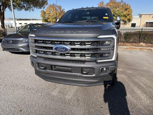 2023 Ford F-350 Platinum
