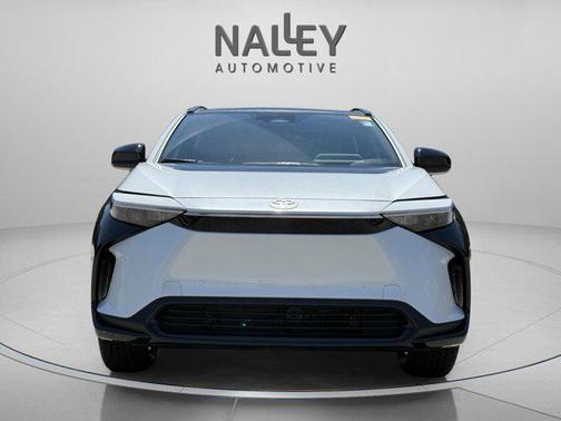2025 Toyota bZ4X XLE