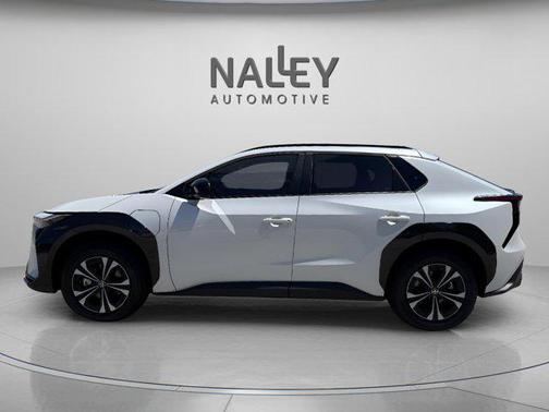 2025 Toyota bZ4X XLE
