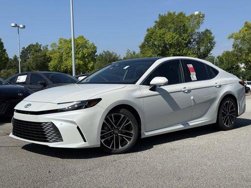2025 Toyota Camry XLE