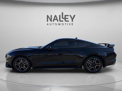2021 Ford Mustang EcoBoost