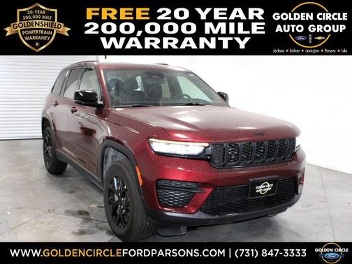 Bright White Clearcoat 2025 Jeep Grand Cherokee Altitude