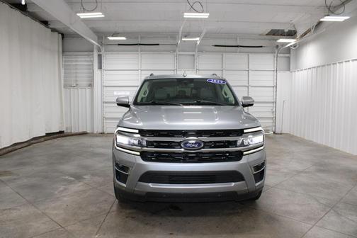 Iconic Silver Metallic 2024 Ford Expedition Max Limited