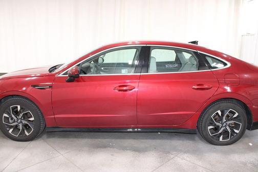 Ultimate red 2024 Hyundai SONATA SEL