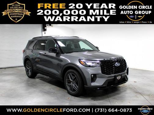 2025 Ford Explorer ST-Line