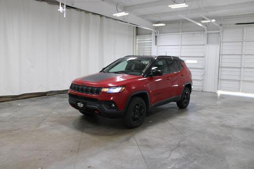 2023 Jeep Compass Trailhawk