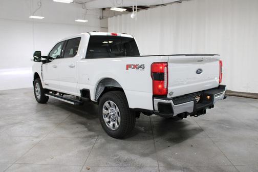 2026 Ford F-350 Lariat