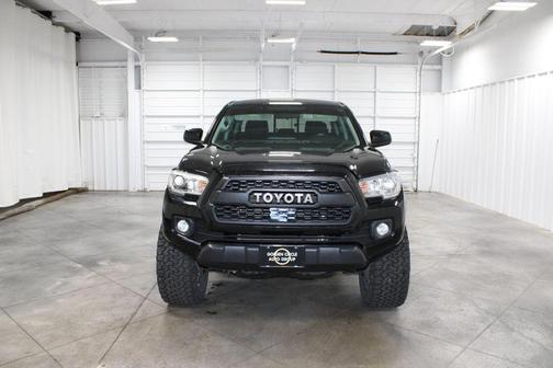 2016 Toyota Tacoma SR5