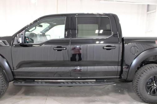 Agate Black Metallic 2026 Ford F-150 Raptor