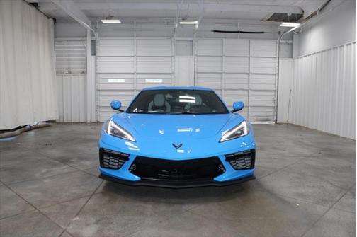 2025 Chevrolet Corvette Stingray w/2LT