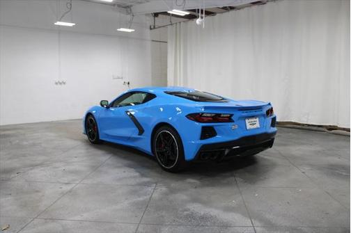 2025 Chevrolet Corvette Stingray w/2LT