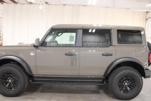 Gray 2026 Ford Bronco Outer Banks
