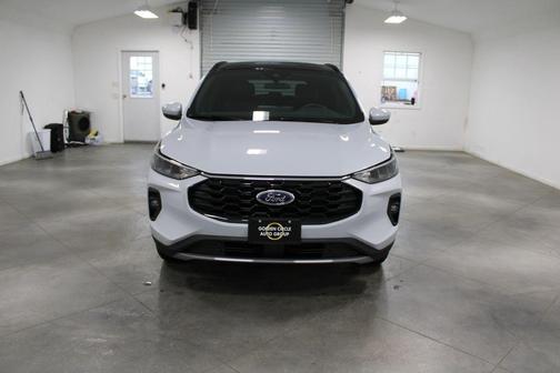 2026 Ford Escape ST-Line Select