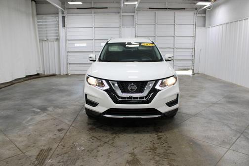 Glacier White 2020 Nissan Rogue SV