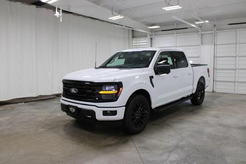 Oxford White 2026 Ford F-150 XLT