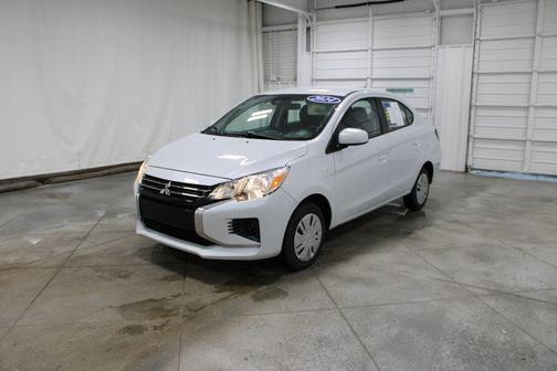 White Diamond 2024 Mitsubishi Mirage G4 ES