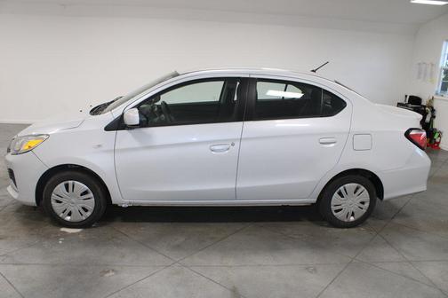 White Diamond 2024 Mitsubishi Mirage G4 ES