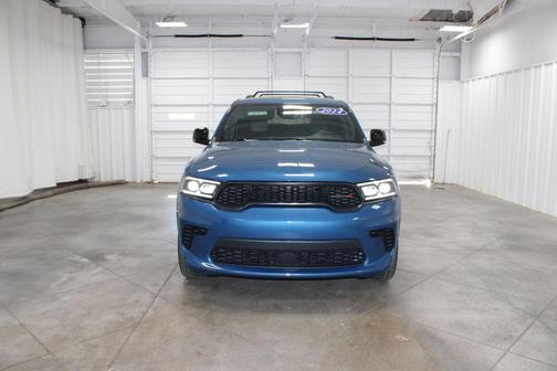 Frostbite Pearlcoat 2024 Dodge Durango GT Plus
