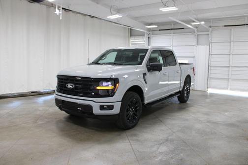 Avalanche 2026 Ford F-150 XLT