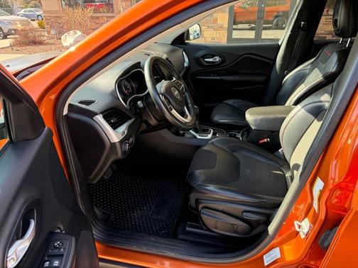 2015 Jeep Cherokee Trailhawk