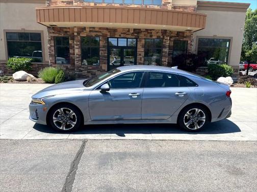 2022 Kia K5 LXS