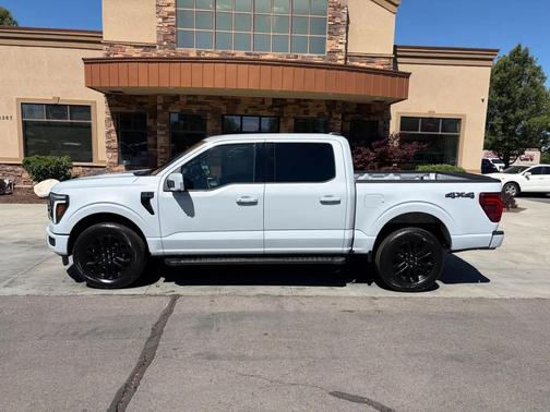 Space White 2025 Ford F-150 Lariat