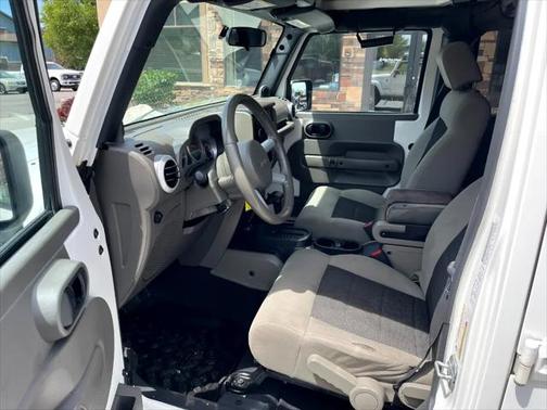 2010 Jeep Wrangler Unlimited Sahara