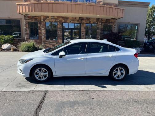 2016 Chevrolet Cruze LT Auto