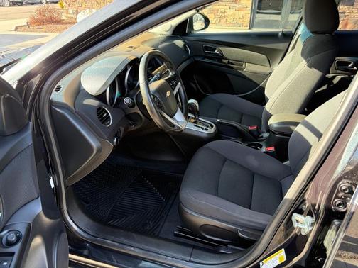 2013 Chevrolet Cruze 1LT