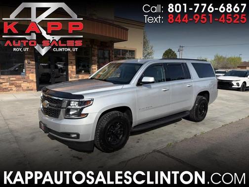 Silver 2017 Chevrolet Suburban LT