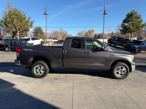 2013 Toyota Tundra Grade