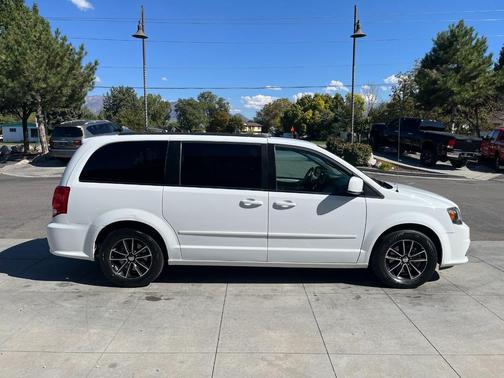2017 Dodge Grand Caravan GT