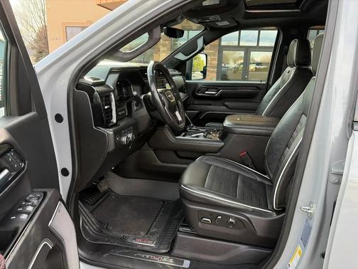 2024 GMC Sierra 2500 AT4X